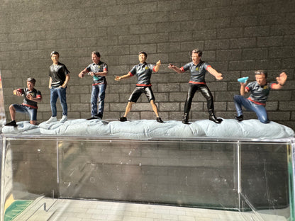 1:64 Miniature Human Figures - Diecast Metal - great for Dioramas /  Projects - Teckwrap Crew 6 Figure SET - Miniature Figures