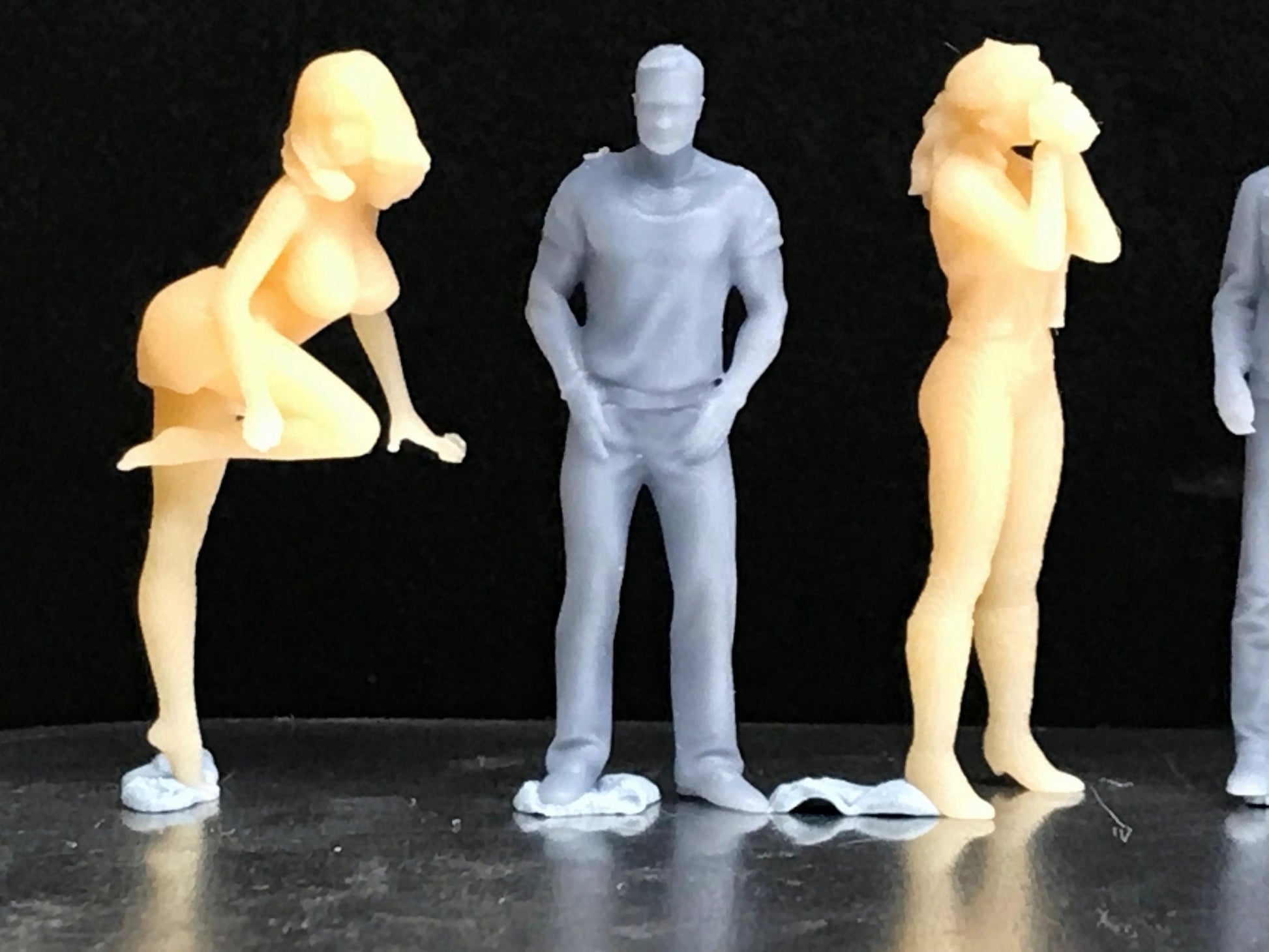 1:64 Scale Miniature People - Resin / unpainted - great for Dioramas / Hot Wheels - Made in the USA GROUP 17
