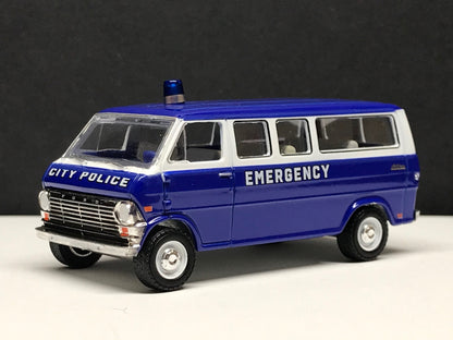 1-64 Scale / S-Scale 1969 Ford Club Wagon Emergency Van - Great For Dioramas & Diecast Photography