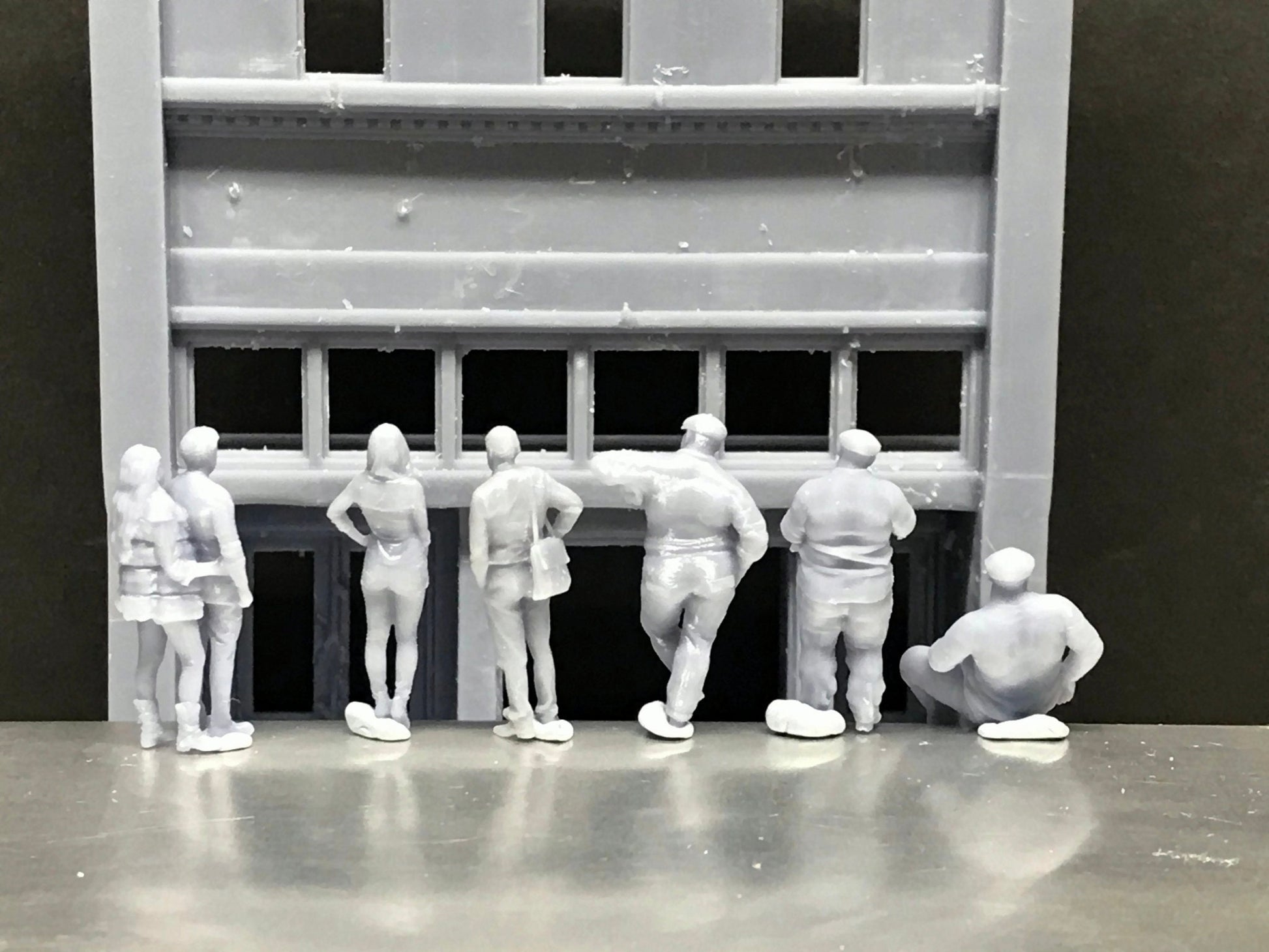 1:64 Scale Miniature People - Resin / unpainted - great for Dioramas / Hot Wheels - Made in the USA GROUP 70 - Miniature Figures