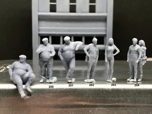 1:64 Scale Miniature People - Resin / unpainted - great for Dioramas / Hot Wheels - Made in the USA GROUP 70 - Miniature Figures