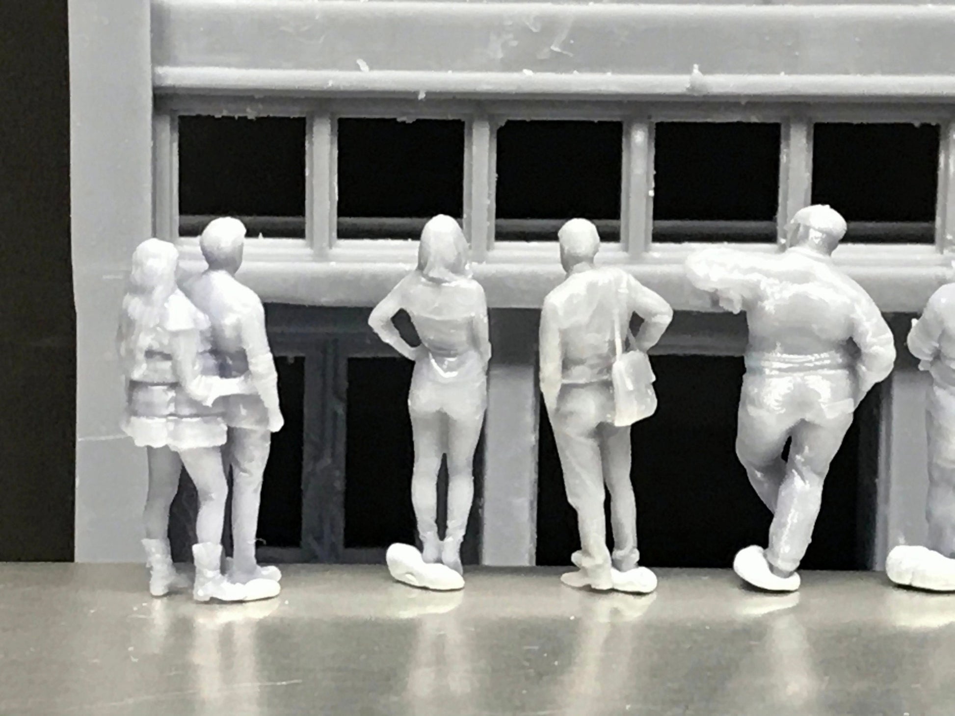 1:64 Scale Miniature People - Resin / unpainted - great for Dioramas / Hot Wheels - Made in the USA GROUP 70 - Miniature Figures