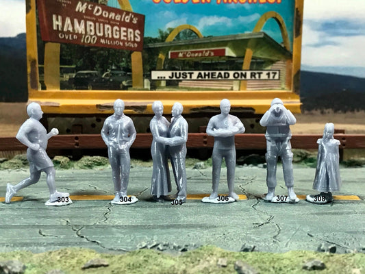 1:64 Scale Miniature People - Resin / unpainted - great for Dioramas / Hot Wheels - Made in the USA GROUP 88 - Miniature Figures