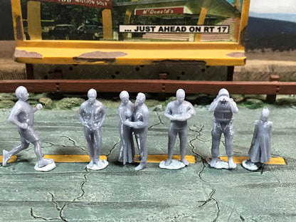 1:64 Scale Miniature People - Resin / unpainted - great for Dioramas / Hot Wheels - Made in the USA GROUP 88 - Miniature Figures