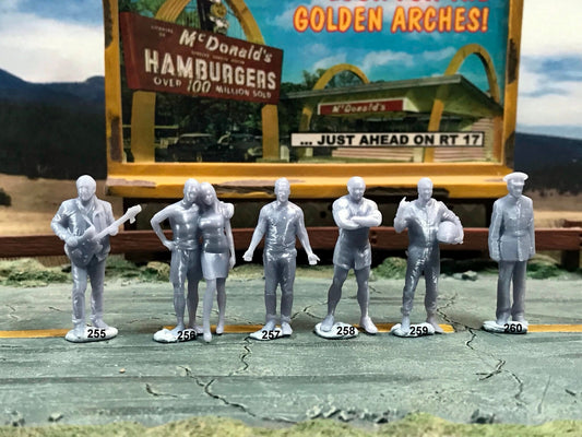 1:64 Scale Miniature People - Resin / unpainted - great for Dioramas / Hot Wheels - Made in the USA GROUP 80 - Miniature Figures