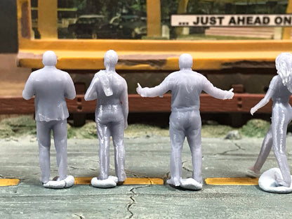 1:64 Scale Miniature People - Resin / unpainted - great for Dioramas / Hot Wheels - Made in the USA GROUP 95 - Miniature Figures