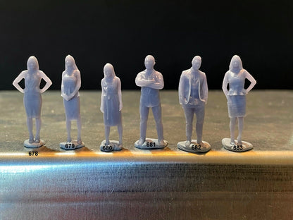 1:64 Miniature Human Figures - Resin / unpainted - great for Dioramas / Hot Wheels - Made in the USA GROUP 174 - Miniature Figures