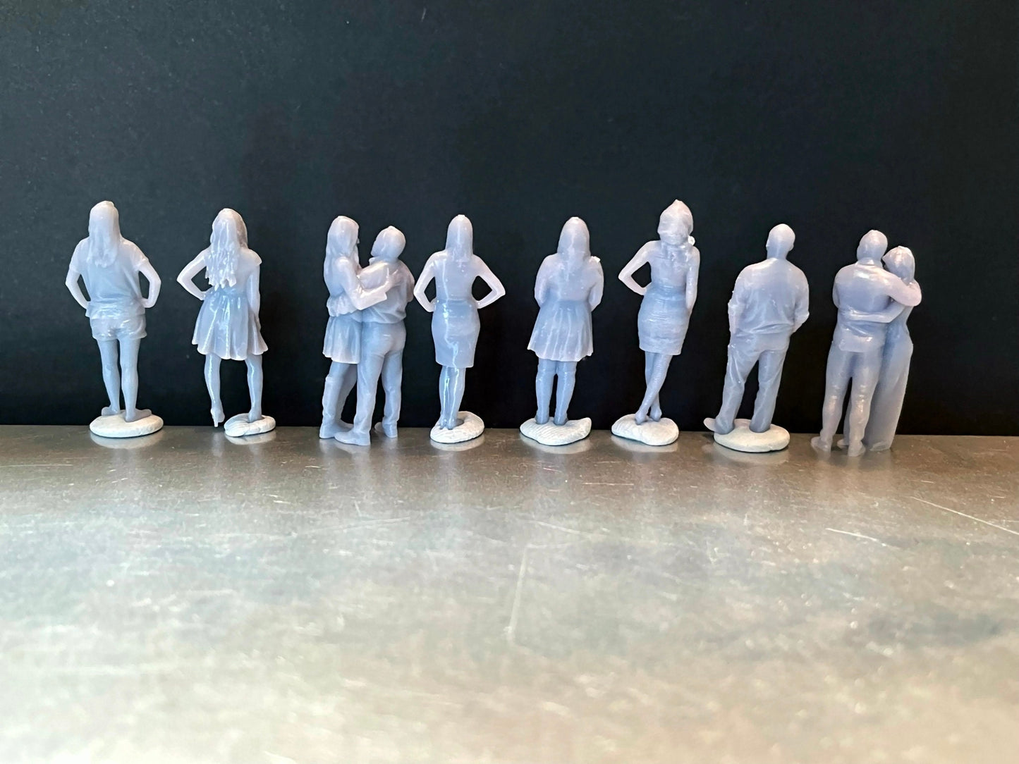 1:64 Miniature Human Figures - Resin / unpainted - great for Dioramas / Hot Wheels - Made in the USA GROUP 182 - Miniature Figures