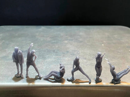 1:64 Miniature Human Figures - Resin / unpainted - great for Dioramas / Hot Wheels - Made in the USA GROUP 130 - Miniature Figures