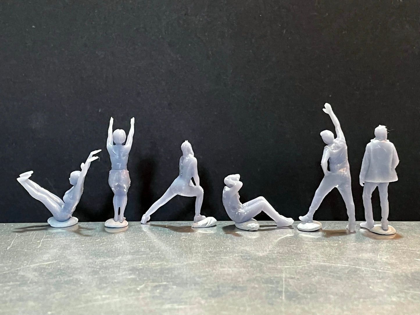 1:64 Miniature Human Figures - Resin / unpainted - great for Dioramas / Hot Wheels - Made in the USA GROUP 130 - Miniature Figures