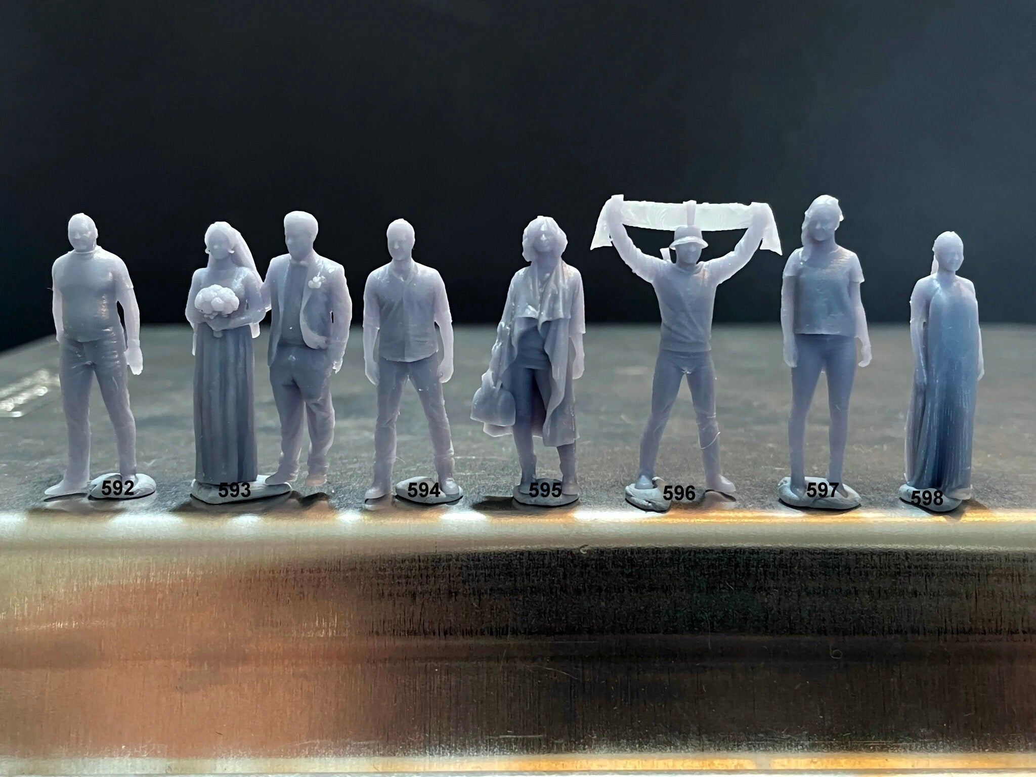 Cute Mini Humans 1:64 Miniature Human Figures - Resin / unpainted - great for Dioramas ...