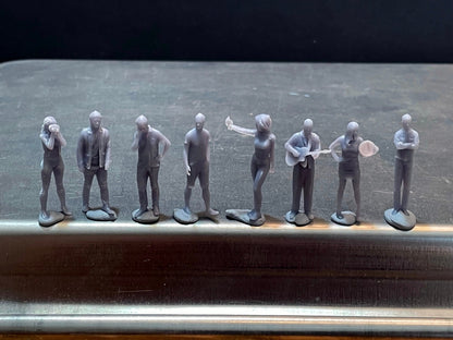 1:64 Miniature Human Figures - Resin / unpainted - great for Dioramas / Hot Wheels - Made in the USA GROUP 166 - Miniature Figures