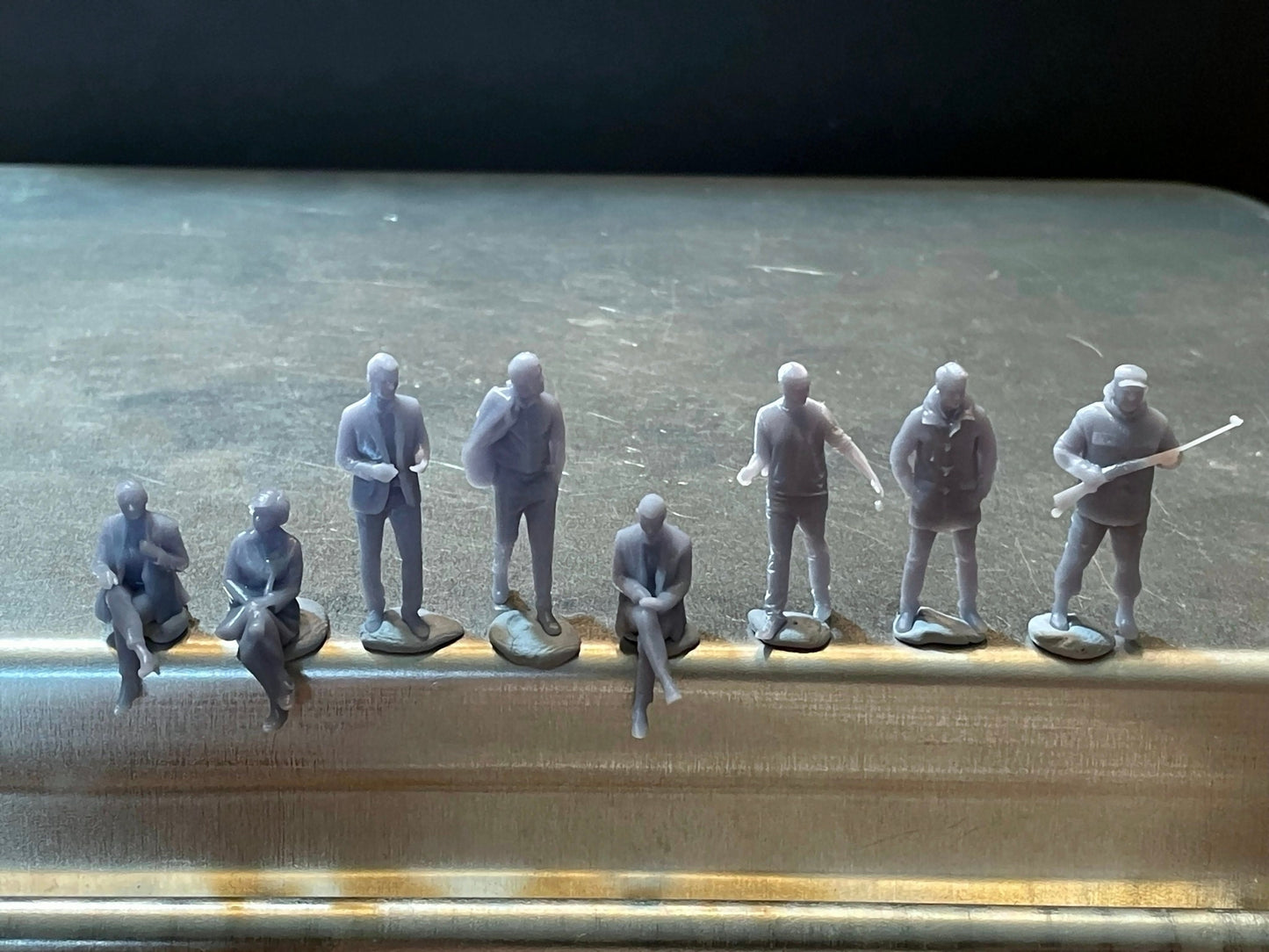 1:64 Miniature Human Figures - Resin / unpainted - great for Dioramas / Hot Wheels - Made in the USA GROUP 169 - Miniature Figures