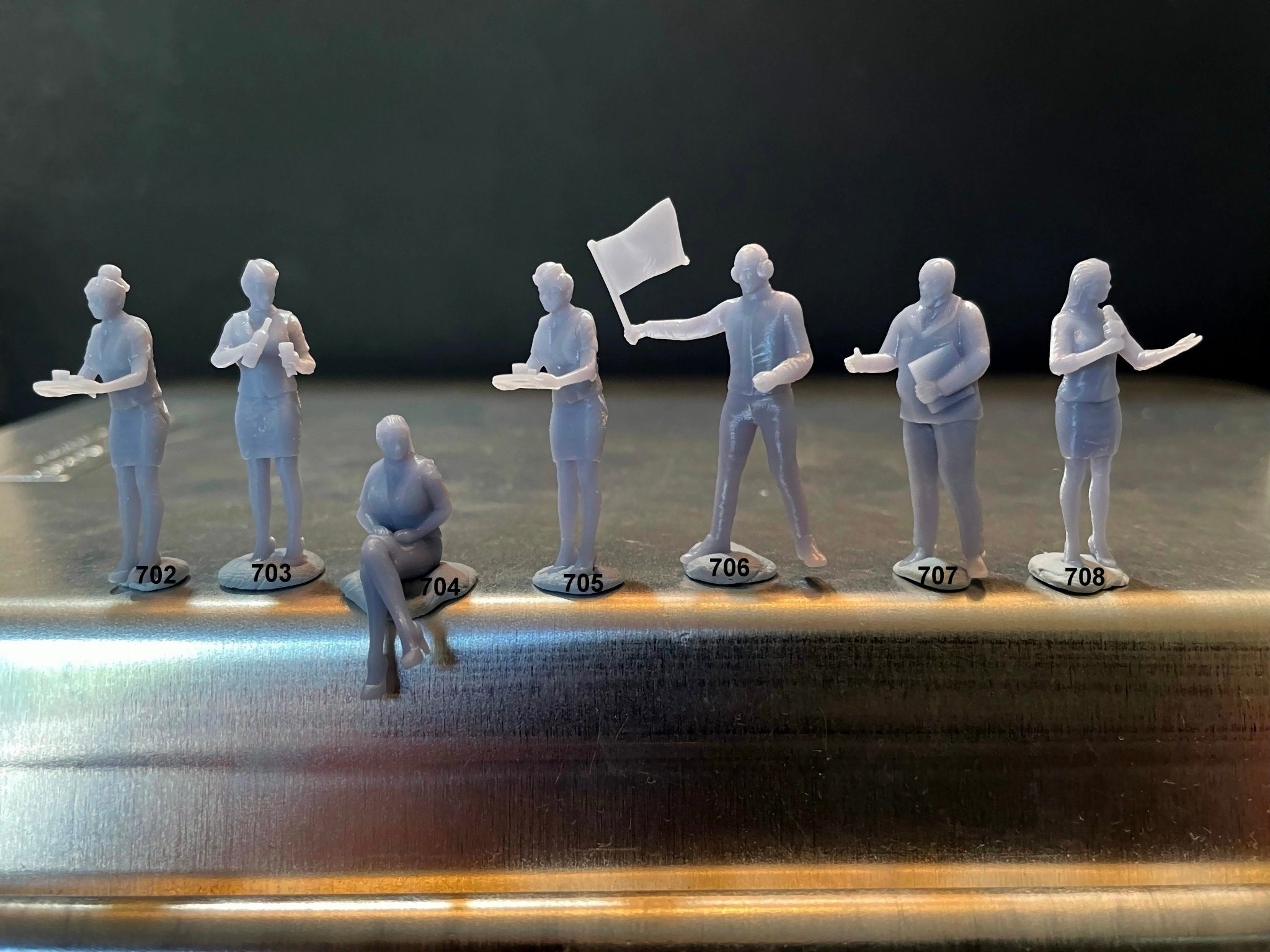 Mini Human Figure 1:64 Miniature Human Figures - Resin / unpainted - great for Dioramas ...
