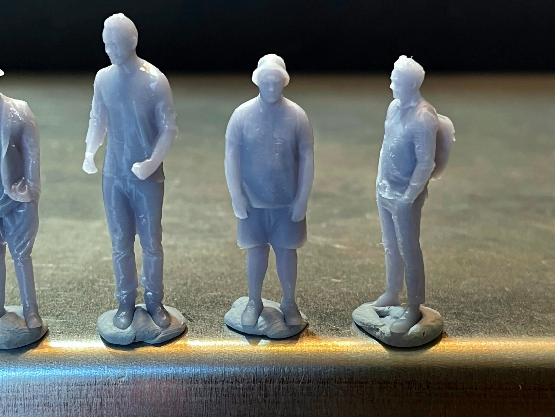 1:64 Miniature Human Figures - Resin / unpainted - great for Dioramas / Hot Wheels - Made in the USA GROUP 181 - Miniature Figures