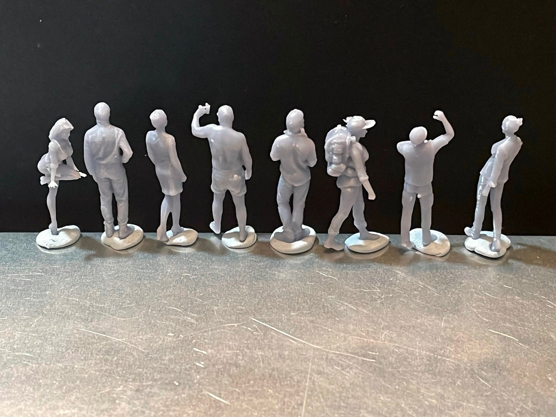 1:64 Miniature Human Figures - Resin / unpainted - great for Dioramas / Hot Wheels - Made in the USA GROUP 172 - Miniature Figures