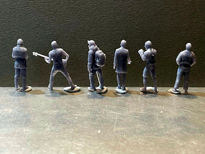 1:64 Miniature Human Figures - Resin / unpainted - great for Dioramas / Hot Wheels - Made in the USA GROUP 190 - Miniature Figures