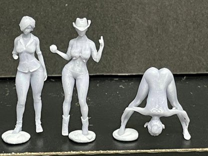 1:64 Miniature Human Figures - Resin / unpainted - great for Dioramas / Hot Wheels - Made in the USA GROUP 199 - Miniature Figures