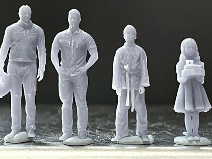 1:64 Miniature Human Figures - Resin / unpainted - great for Dioramas / Hot Wheels - Made in the USA GROUP 229 - Miniature Figures