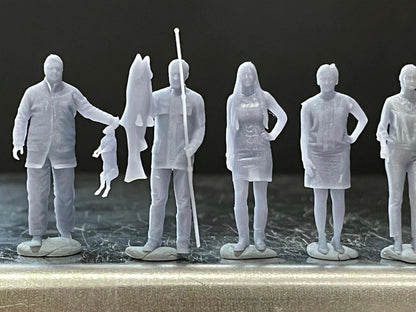 1:64 Miniature Human Figures - Resin / unpainted - great for Dioramas / Hot Wheels - Made in the USA GROUP 230 - Miniature Figures