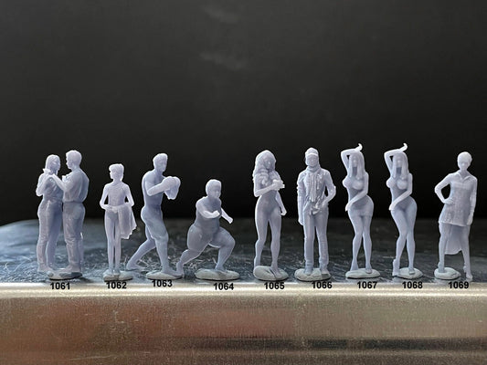 1:64 Miniature Human Figures - Resin / unpainted - great for Dioramas / Hot Wheels - Made in the USA GROUP 231 - Miniature Figures