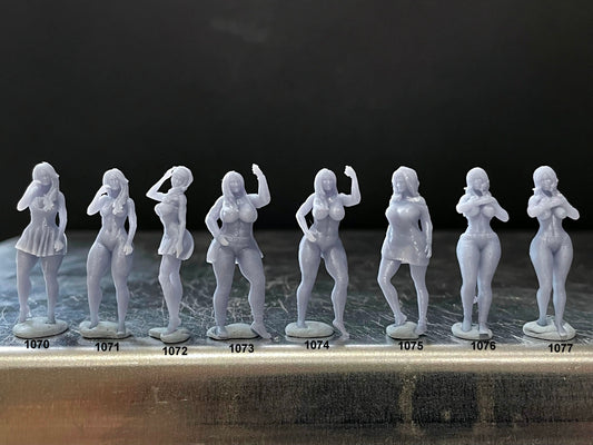 1:64 Miniature Human Figures - Resin / unpainted - great for Dioramas / Hot Wheels - Made in the USA GROUP 232 - Miniature Figures