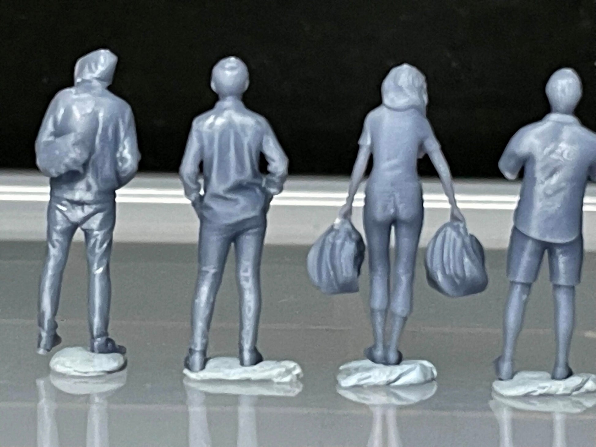 1:64 Miniature Human Figures - Resin / unpainted - great for Dioramas / Hot Wheels - Made in the USA GROUP 242 - Miniature Figures