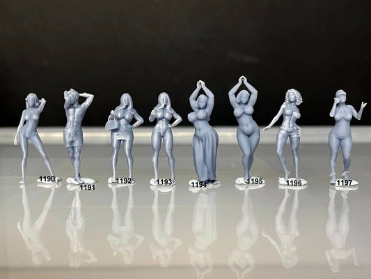 1:64 Miniature Human Figures - Resin / unpainted - great for Dioramas / Hot Wheels - Made in the USA GROUP 247 - Miniature Figures