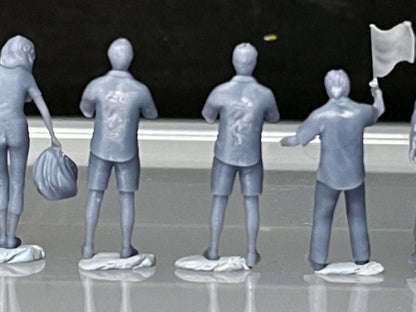 1:64 Miniature Human Figures - Resin / unpainted - great for Dioramas / Hot Wheels - Made in the USA GROUP 242 - Miniature Figures