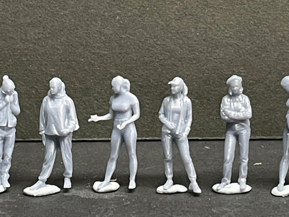 1:64 Miniature Human Figures - Resin / unpainted - great for Dioramas / Hot Wheels - Made in the USA GROUP 271 - Miniature Figures