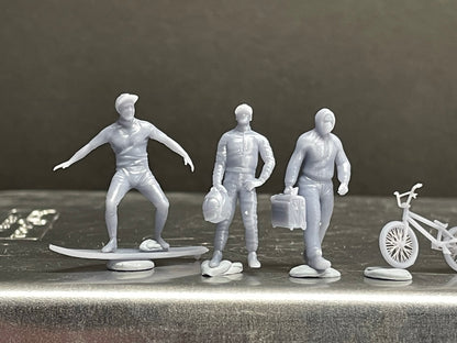 1:64 Miniature Human Figures - Resin / unpainted - great for Dioramas / Hot Wheels - Made in the USA GROUP 265 - Miniature Figures