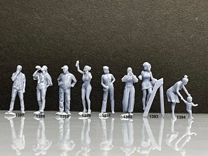 1:64 Miniature Human Figures - Resin / unpainted - great for Dioramas / Hot Wheels - Made in the USA GROUP 274 - Miniature Figures