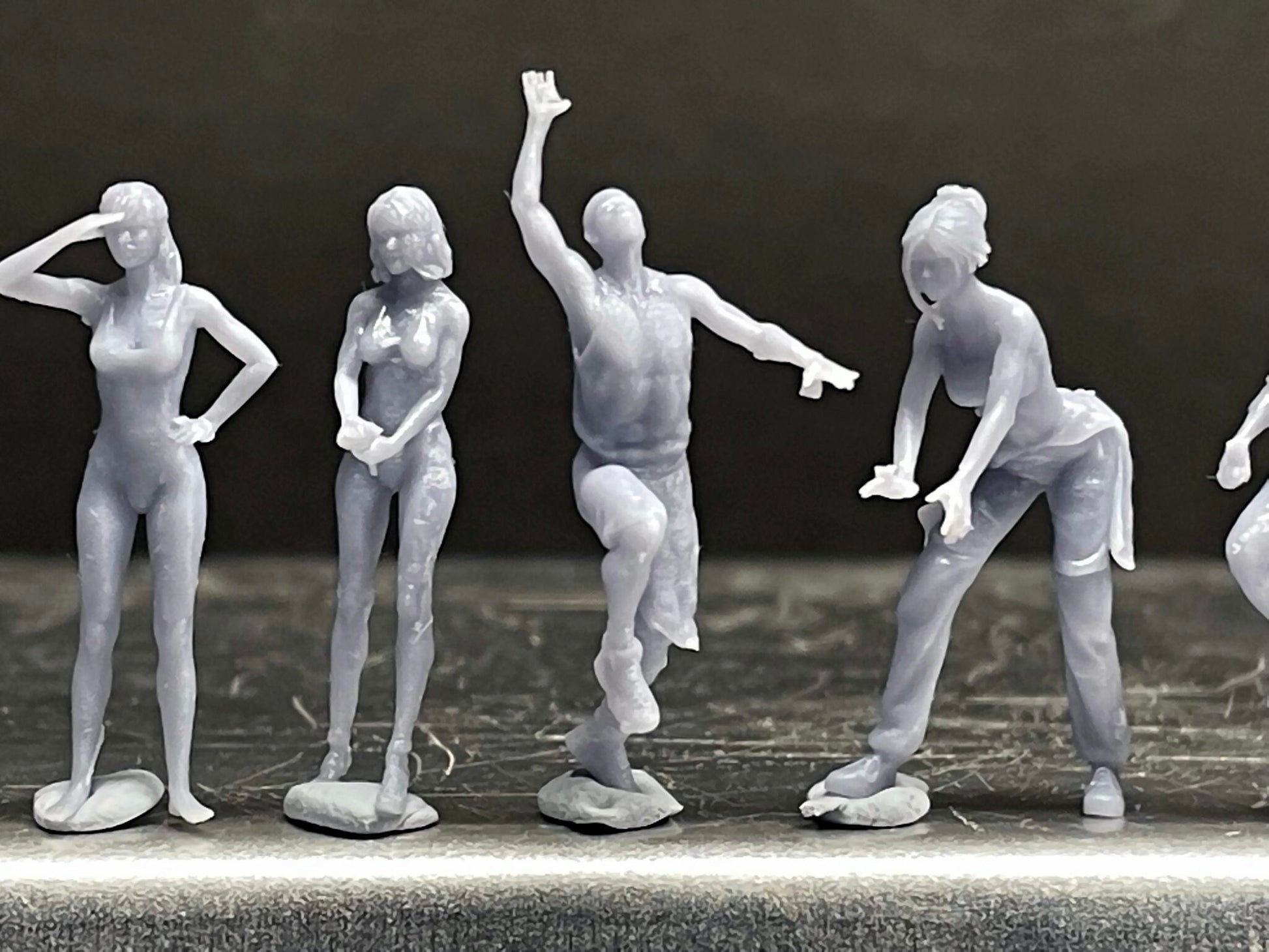 1:64 Miniature Human Figures - Resin / unpainted - great for Dioramas / Hot Wheels - Made in the USA GROUP 278 - Miniature Figures