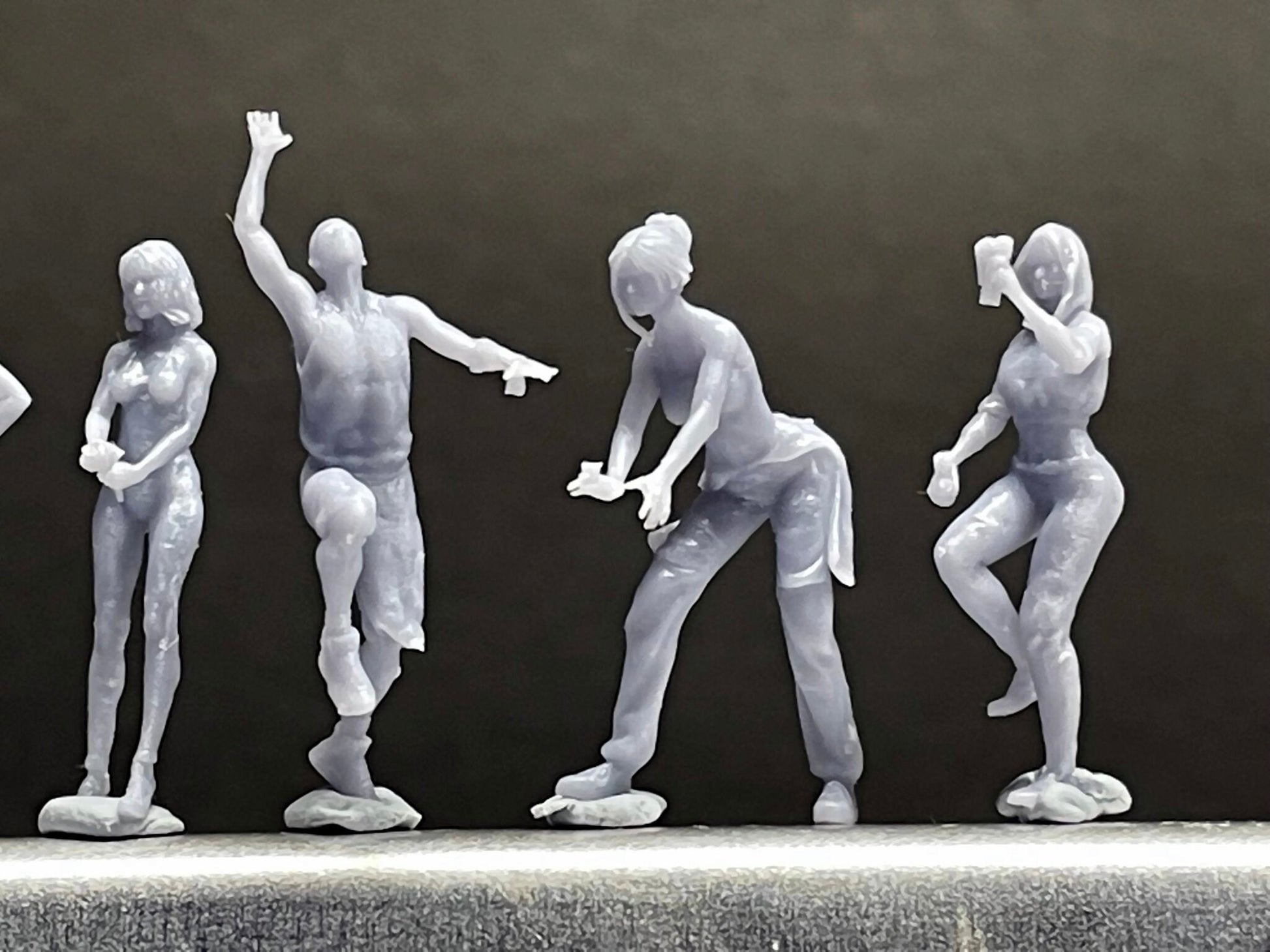 1:64 Miniature Human Figures - Resin / unpainted - great for Dioramas / Hot Wheels - Made in the USA GROUP 278 - Miniature Figures