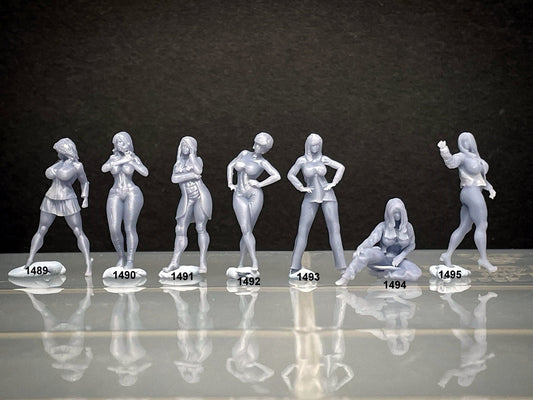 1:64 Miniature Human Figures - Resin / unpainted - great for Dioramas / Hot Wheels - Made in the USA GROUP 317 - Miniature Figures