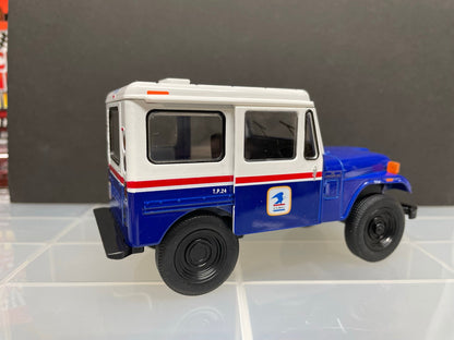 1:26 Under 5" 1971 Jeep DJ-5B USPS Truck in White or Blue Colors - Great For Dioramas & Diecast Photography - Very Detailed
