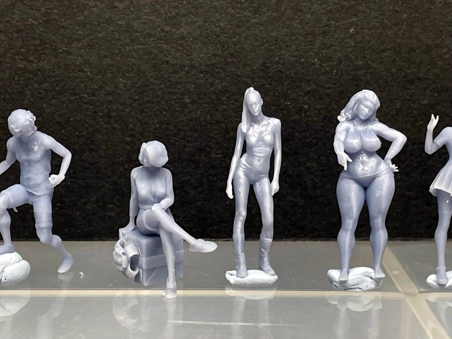 1:64 Miniature Human Figures - Resin / unpainted - great for Dioramas / Hot Wheels - Made in the USA GROUP 302 - Miniature Fast & Furious