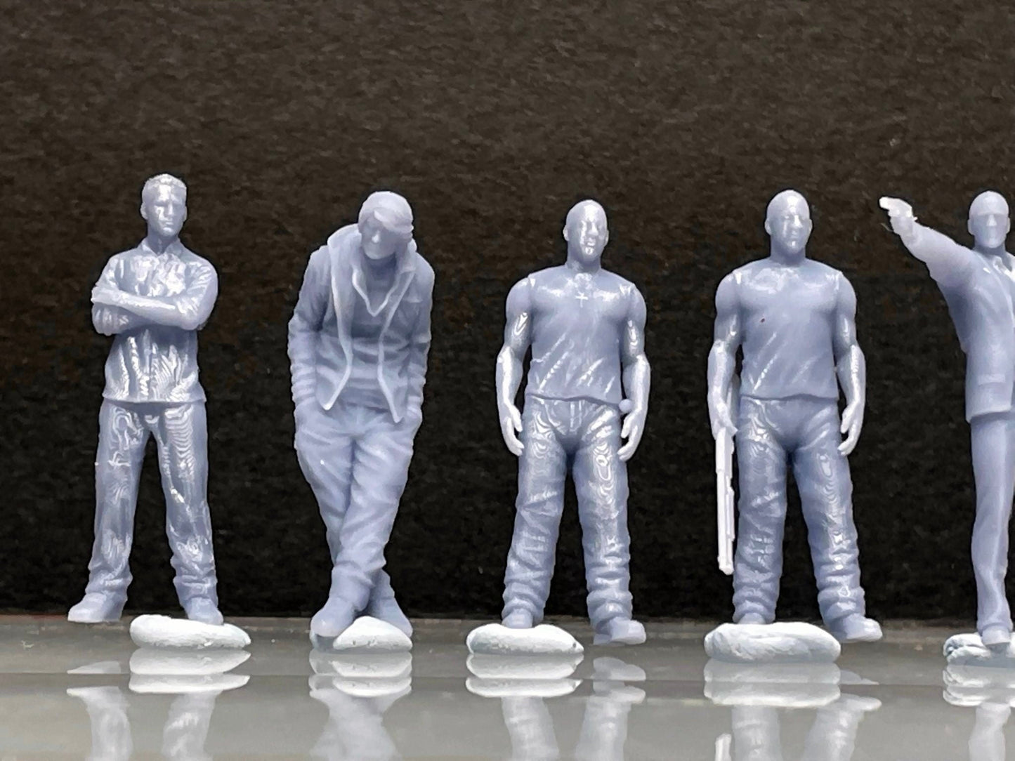 1:64 Miniature Human Figures - Resin / unpainted - great for Dioramas / Hot Wheels - Made in the USA GROUP 297 - Miniature Fast & Furious