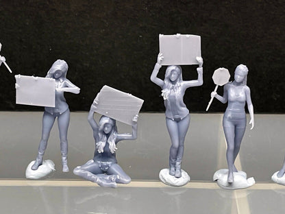 1:64 Miniature Human Figures - Resin / unpainted - great for Dioramas / Hot Wheels - Made in the USA LOT 322 - Miniature 1.10"