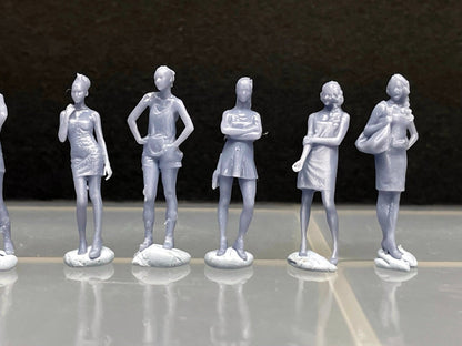 1:64 Miniature Human Figures - Resin / unpainted - great for Dioramas / Hot Wheels - Made in the USA LOT 414 - Miniature 1.10"