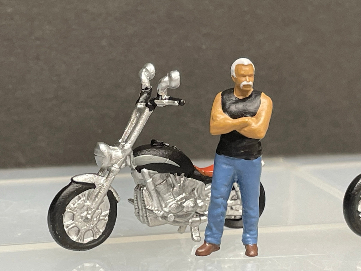 1:64 Miniature Human Figures - Diecast Metal - great for Dioramas / Hot Wheels -Bike Dudez with their Choppers SET - Miniature Figures