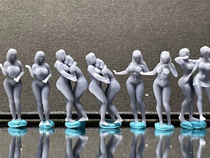 1:64 Miniature Human Figures - Resin / unpainted - great for Dioramas / Hot Wheels - Made in the USA LOT 500 - Miniature 1.10"