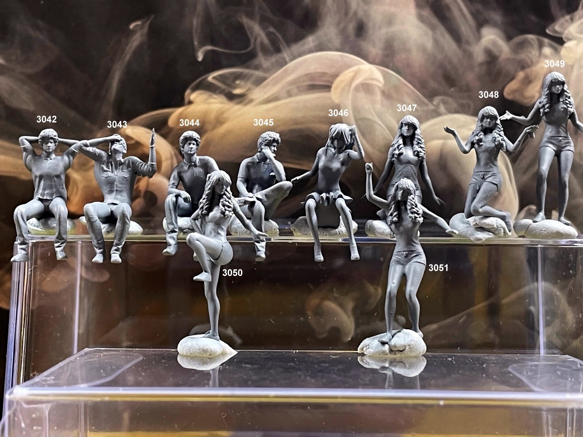 Single Mini Human 1:64 Miniature Human Figures - Resin / unpainted - great for Dioramas ...