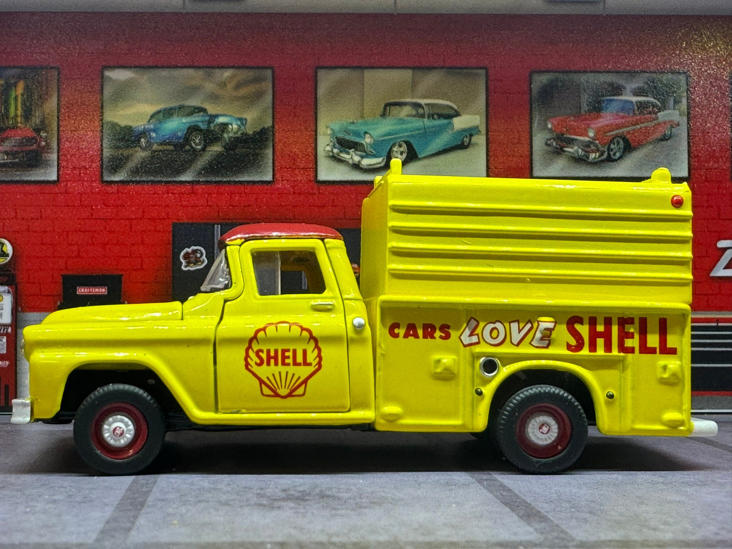 1-64 Scale / S-Scale 1959 GMC Fleet Option Truck - Great For Dioramas & Diecast Photography (M2)