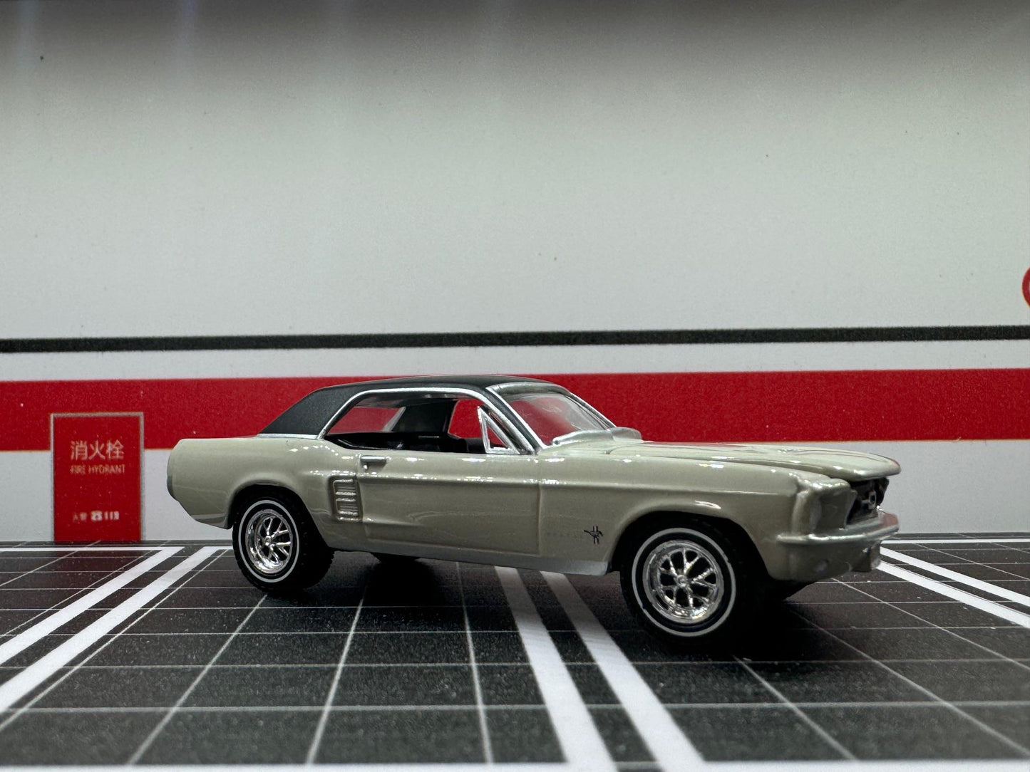 1-64 Scale / S-Scale 1967 Ford Mustang Coupe in 2 Colors - Great For Dioramas & Diecast Photography (GL)