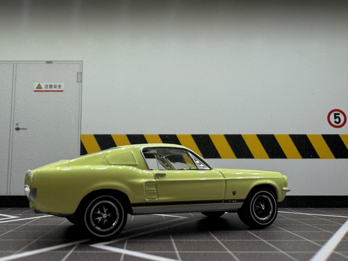 1-64 Scale / S-Scale 1967 Ford Mustang GT in 2 Colors - Great For Dioramas & Diecast Photography (GL)