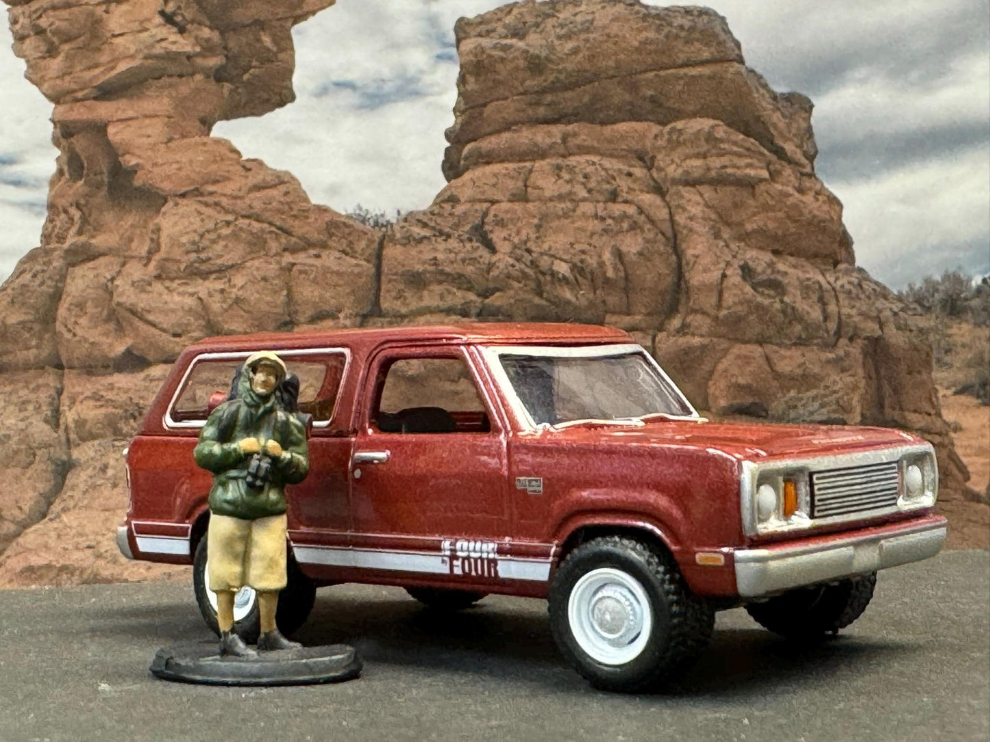 1-64 Scale / S-Scale 1978 Plymouth Trail Duster with Backpacker - Great For Dioramas & Diecast Photography (GL)