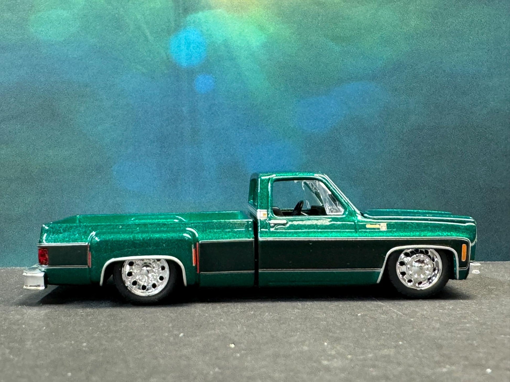 1-64 Scale / S-Scale 1978 Chevrolert Silverado 30 - Great For Dioramas & Diecast Photography (M2)