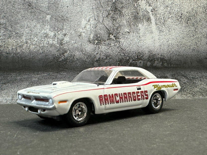 1-64 Scale / S-Scale 1970 Plymouth Hemi Cuda - Great For Dioramas & Diecast Photography (GL)