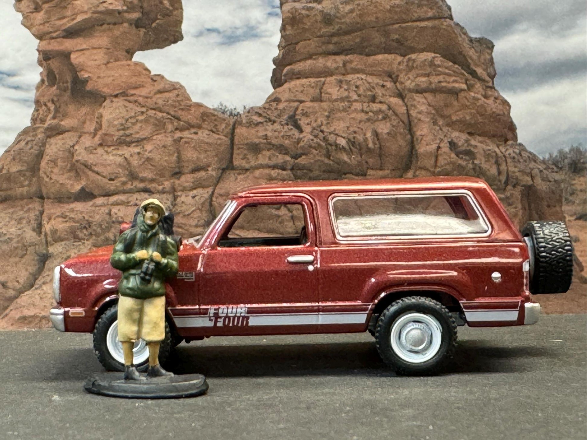 1-64 Scale / S-Scale 1978 Plymouth Trail Duster with Backpacker - Great For Dioramas & Diecast Photography (GL)